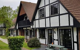 20 Tudor Court 